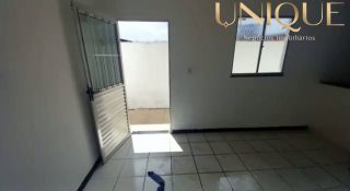 2 Casas no Conjunto Albano Franco