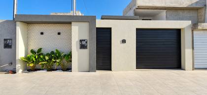 CASA A VENDA LUAR DA BARRA