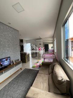 Casa em localização central - Bairro Monte Alegre