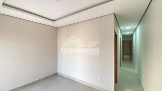 Casa a venda no Jardim Olímpico