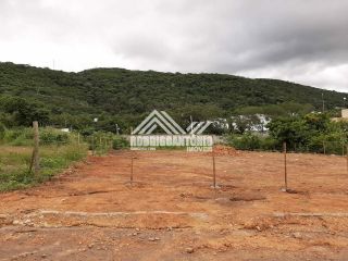 Lote amplo no Bairro Ibituruna