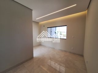 Linda casa a venda no Villa Segura