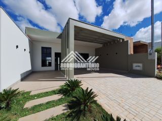 Linda casa a venda no Villa Segura