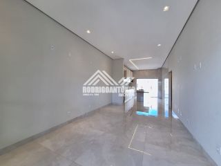 Linda casa a venda no Villa Segura