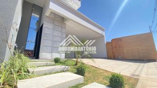 Casa a venda no Condomínio Villa Segura