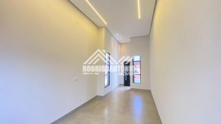 Casa a venda no Condomínio Villa Segura