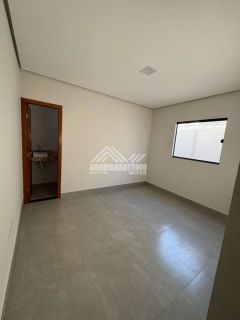 Linda casa no Bairro Novo Primavera