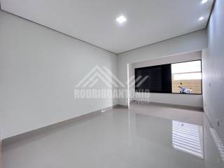 Linda casa a venda no Ibituruna