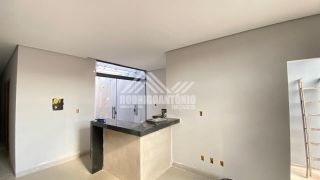Casa a venda no Bairro Delfino