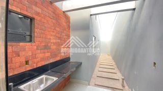 Casa a venda no Bairro Delfino