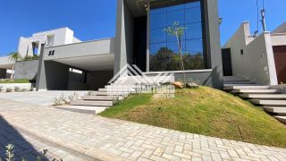 Mansão maravilhosa em Condomínio no Bairro Ibituruna