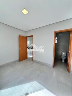Casa a venda no Bairro Monte Belo