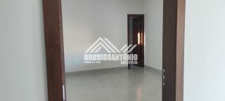 Casa ampla no Vila Atlântida