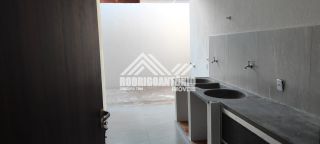 Casa ampla no Vila Atlântida