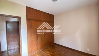 Casa à venda no bairro Jardim São Luiz