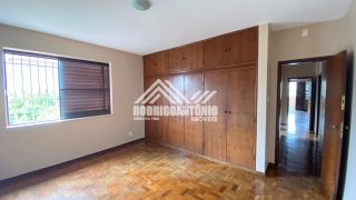 Casa à venda no bairro Jardim São Luiz