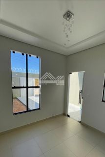 Linda casa no Monte Belo