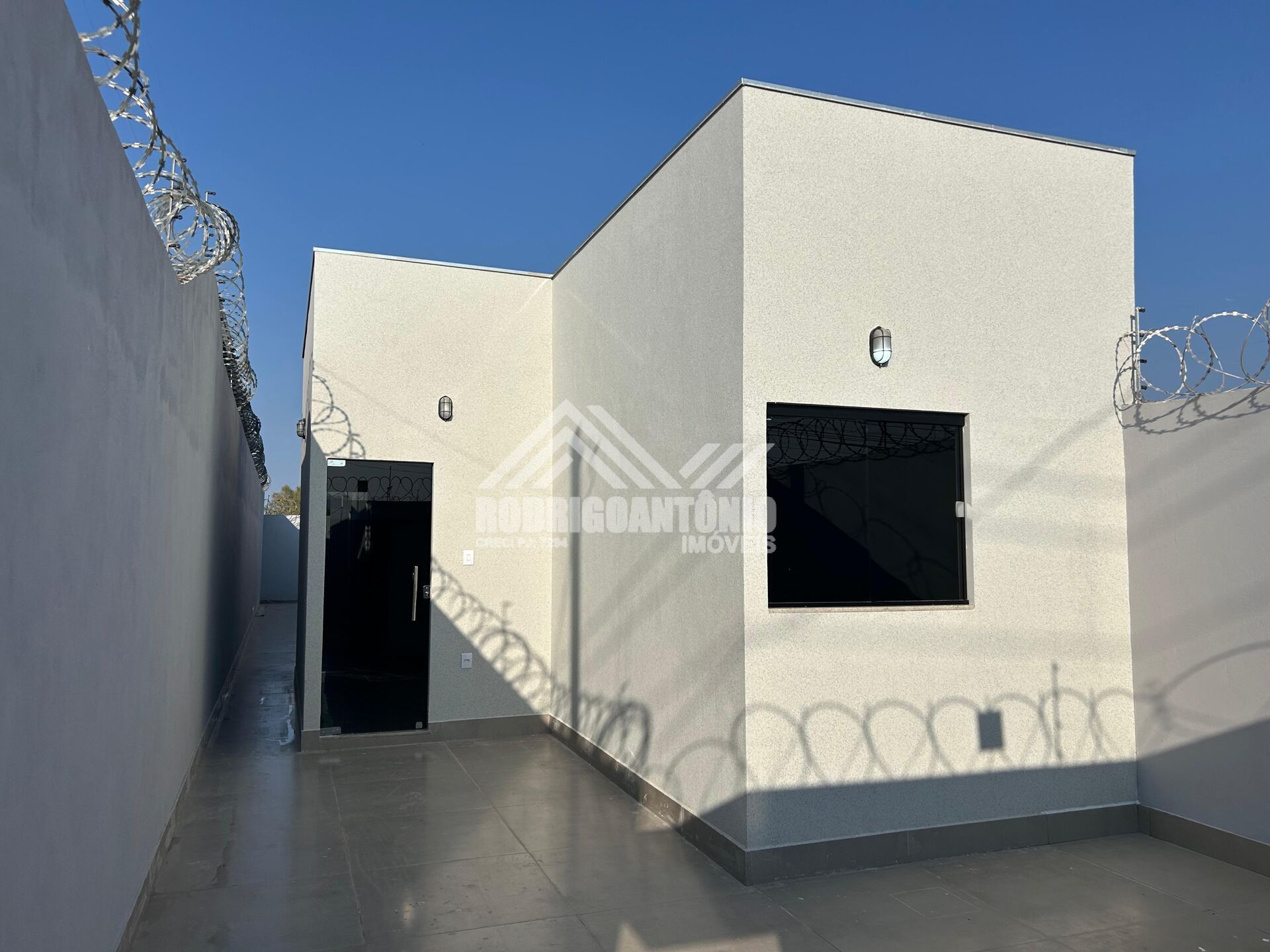 Casa a venda no Bairro Jaraguá I