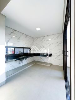 Casa no Condomínio Vila Segura
