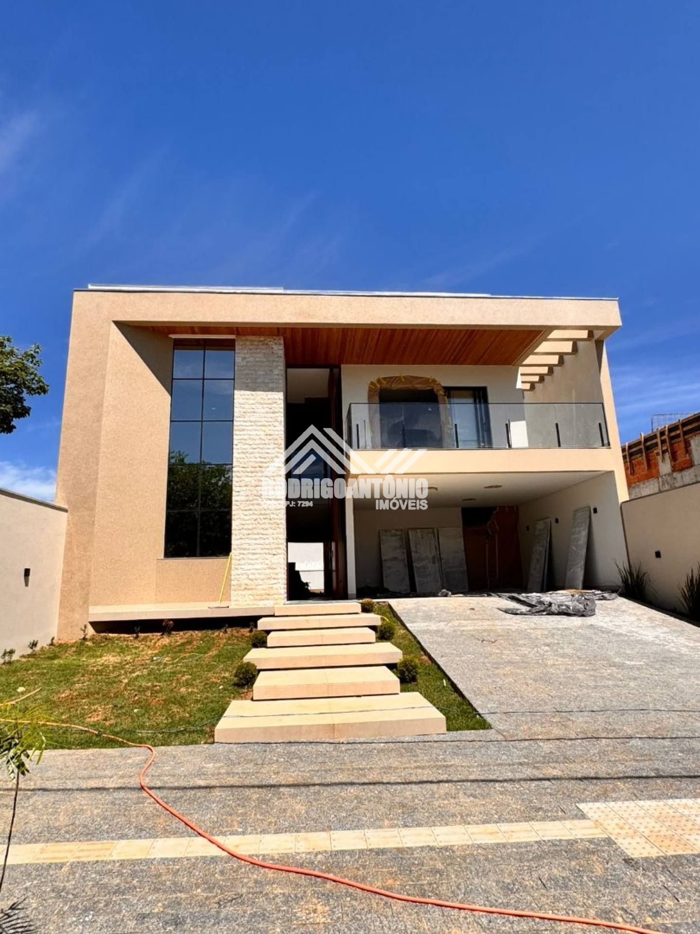 Linda mansão no Pampulha Tênnis Residence