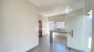 Casa a venda no Bairro Novo Jaraguá