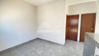 Casa a venda no Bairro Novo Jaraguá