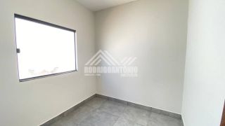 Casa a venda no Bairro Novo Jaraguá