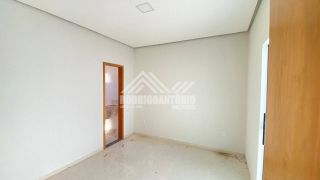 Casa a venda no Bairro Guarujá