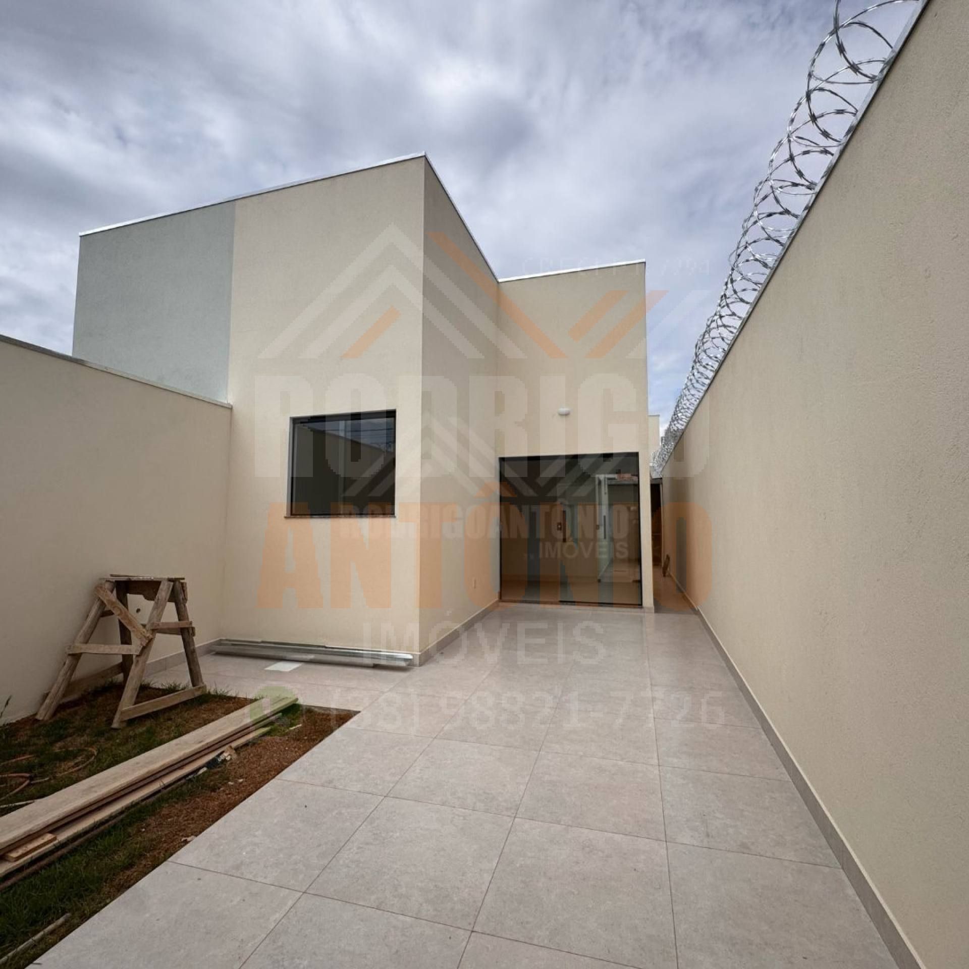 Casa a venda no Bairro Jardim Olímpico