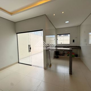 Casa a venda no Bairro Jardim Olímpico