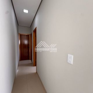 Casa a venda no Bairro Jardim Olímpico