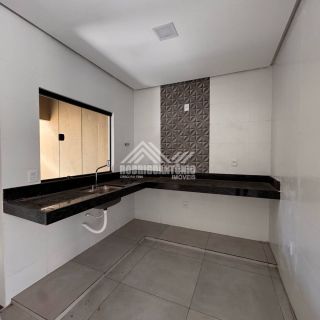 Casa a venda no Jardim Olímpico
