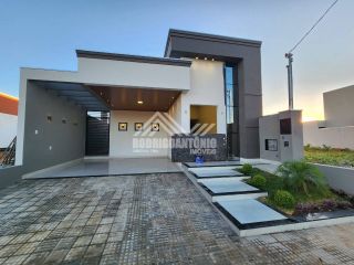 Linda casa no Villa Segura - Condomínio fechado!