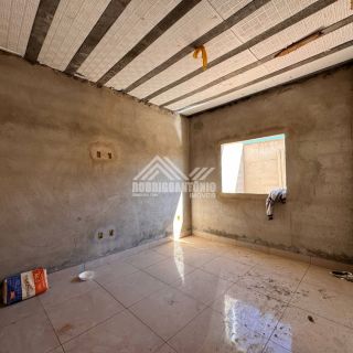 Linda casa no Novo Delfino