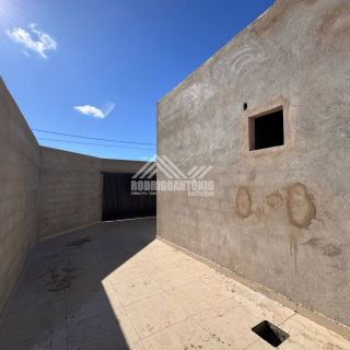 Linda casa no Novo Delfino