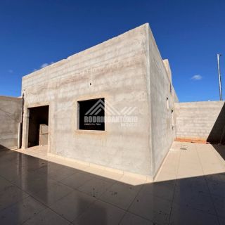 Linda casa no Novo Delfino