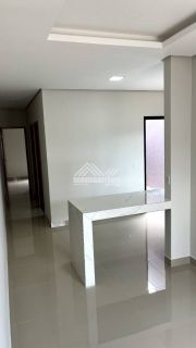 Casa com excelente acabamento no Bairro Jardim Olímpico