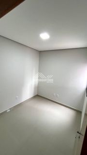 Casa com excelente acabamento no Bairro Jardim Olímpico