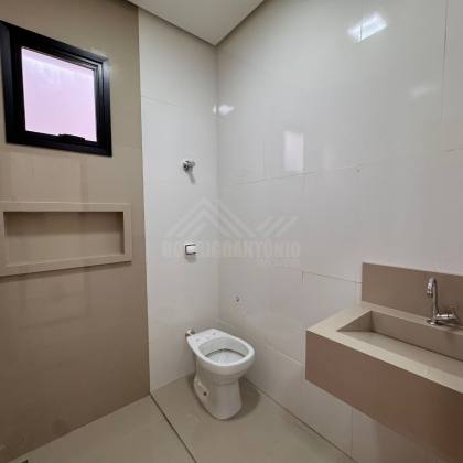 Casa com DOCUMENTAÇÃO INCLUSA no Bairro Jardim Olímpico