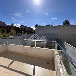 Linda casa a venda no Jaraguá I