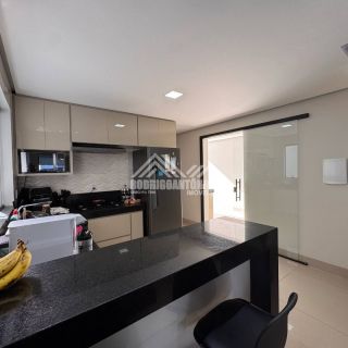 Linda casa a venda no Jaraguá I