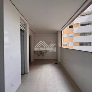 Apartamento no Melo - Excelente localização