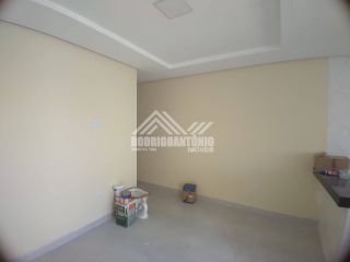 Casa a venda no Bairro Novo Jaraguá