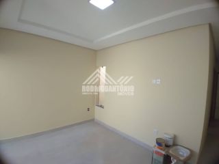 Casa a venda no Bairro Novo Jaraguá