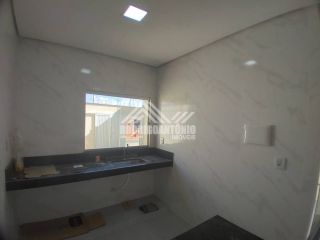 Casa a venda no Bairro Novo Jaraguá