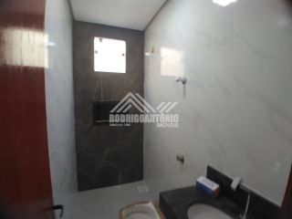 Casa a venda no Bairro Novo Jaraguá