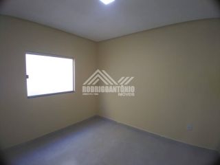 Casa a venda no Bairro Novo Jaraguá