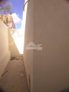 Casa a venda no Bairro Novo Jaraguá