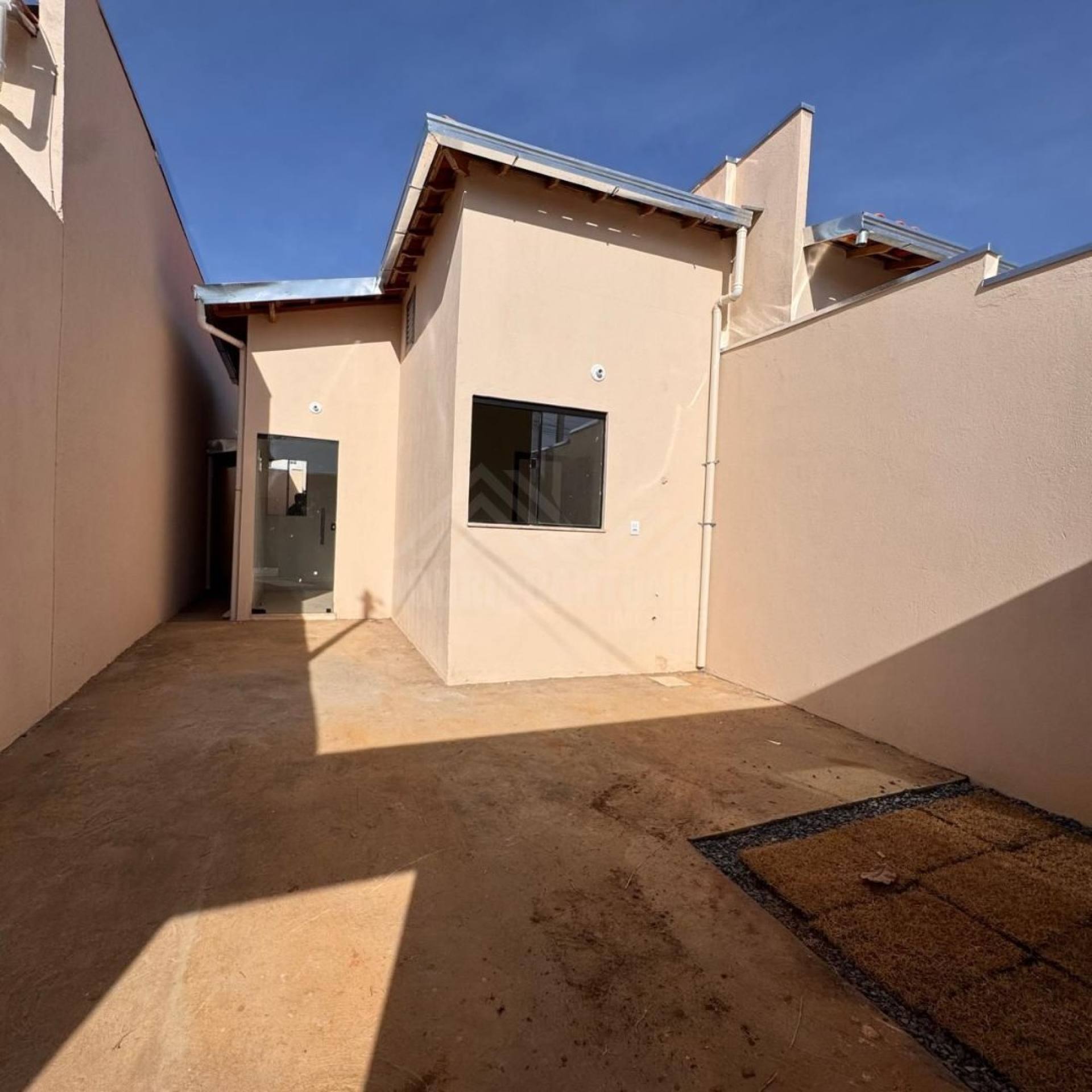 Casa a venda no Bairro Mangues