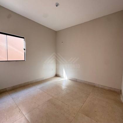 Casa a venda no Bairro Mangues